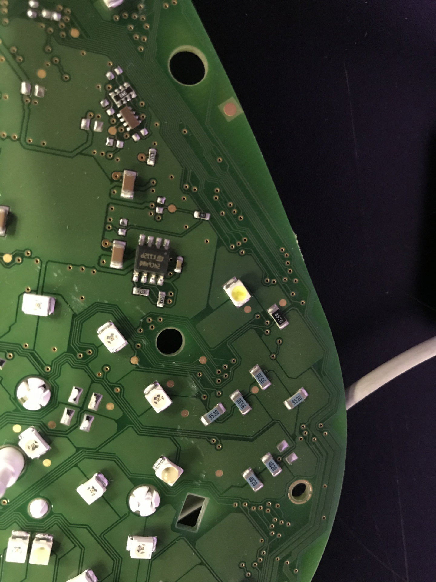 2. Русификация MFD, снятие приборки ради теста стрелок — Volkswagen