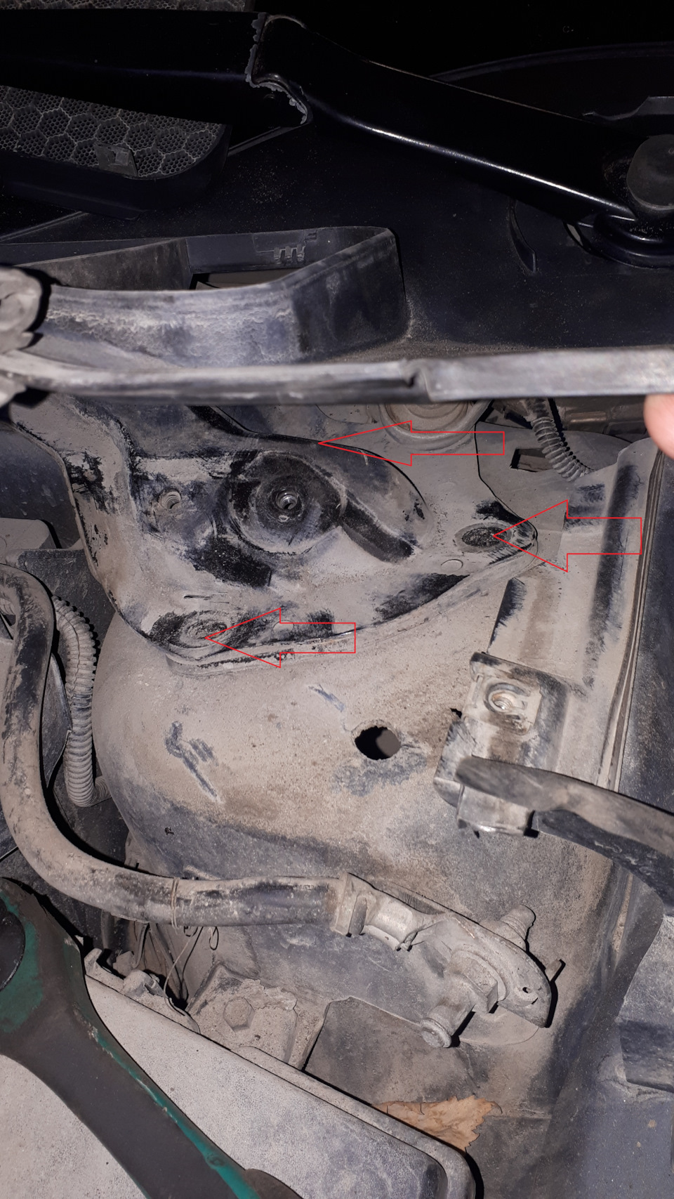 Krok 5: Krok montażowy — patrz zdjęcie. — Ford Focus 3