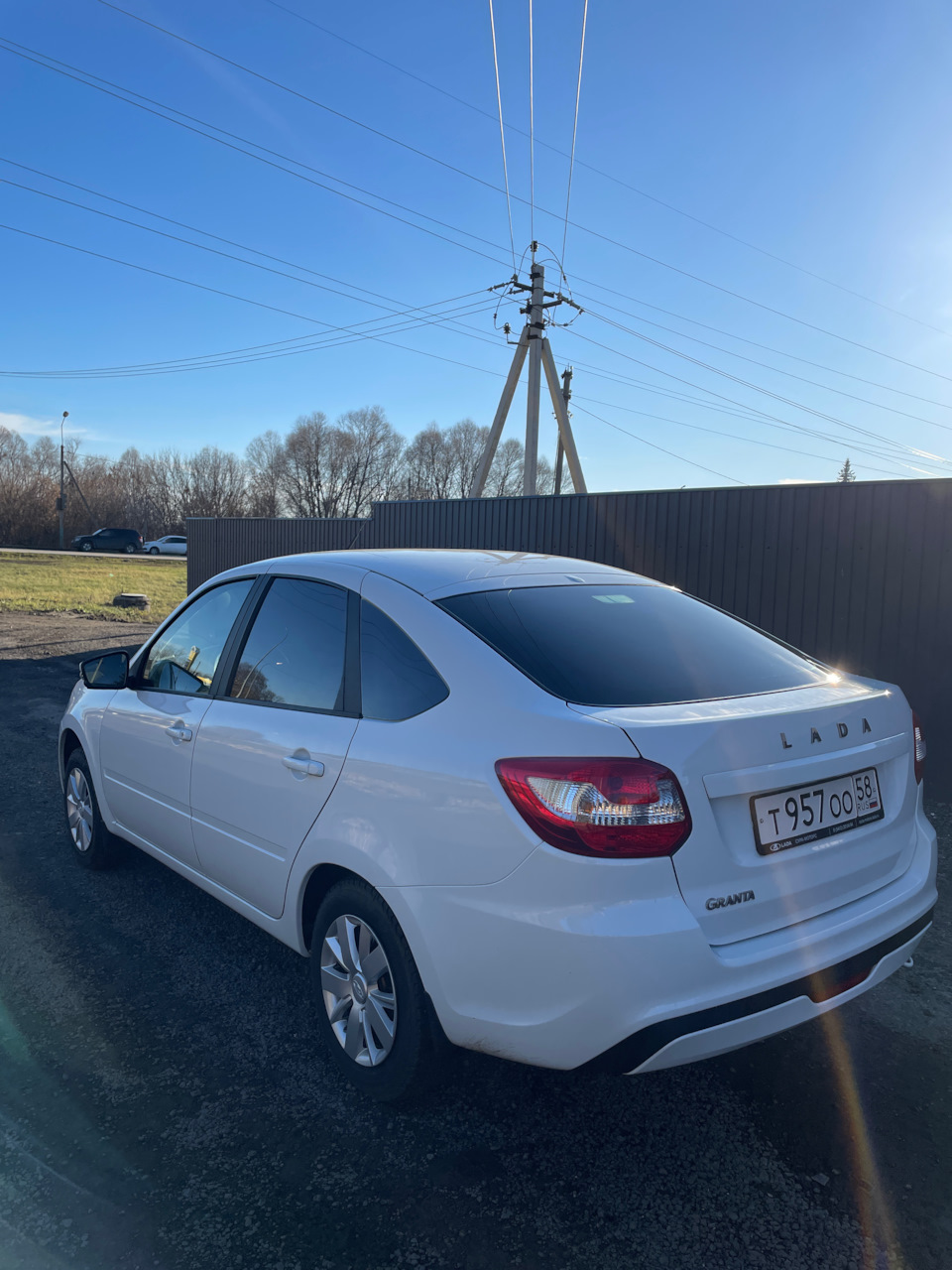Тонировка задней полусферы 5% — Lada Гранта Лифтбек (2G), 1,6 л, 2023 ...