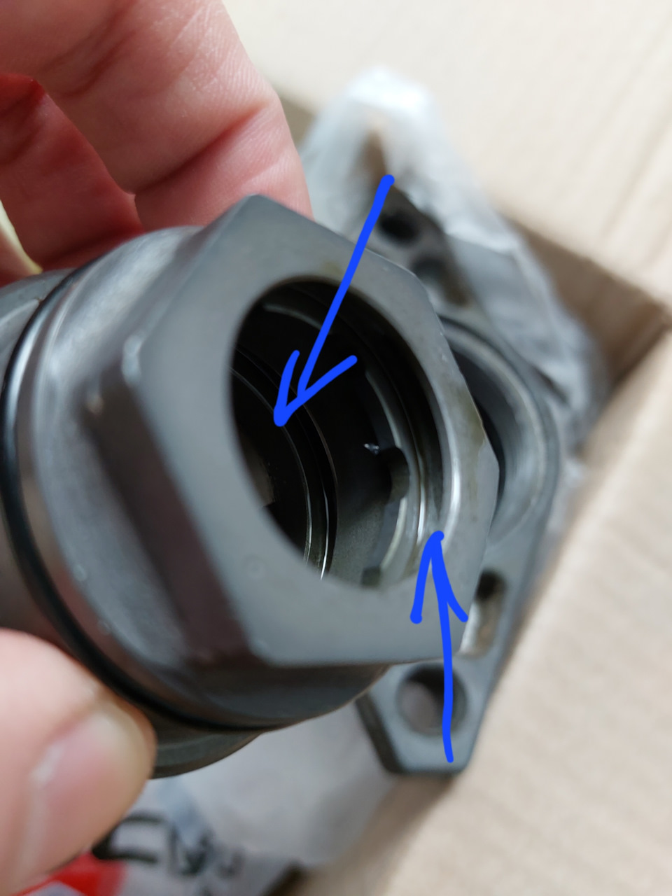 Уходит тормозная жидкость. Ремонт ГТЦ. — Lexus IS II, 2,5 л, 2007 года ...