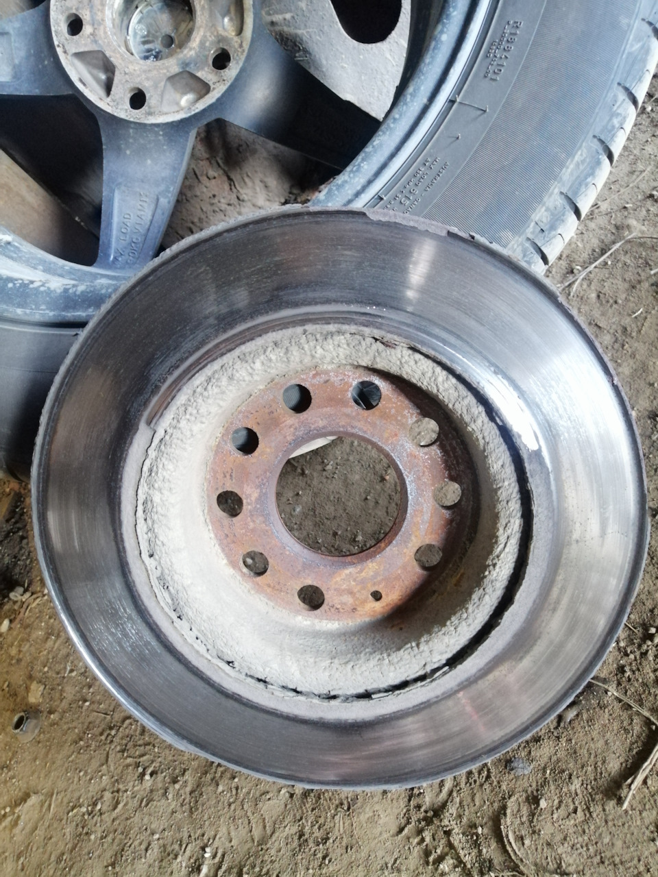 НЕ замена тормозных дисков и колодок. — Skoda Octavia A5 Mk2, 1,6 л ...