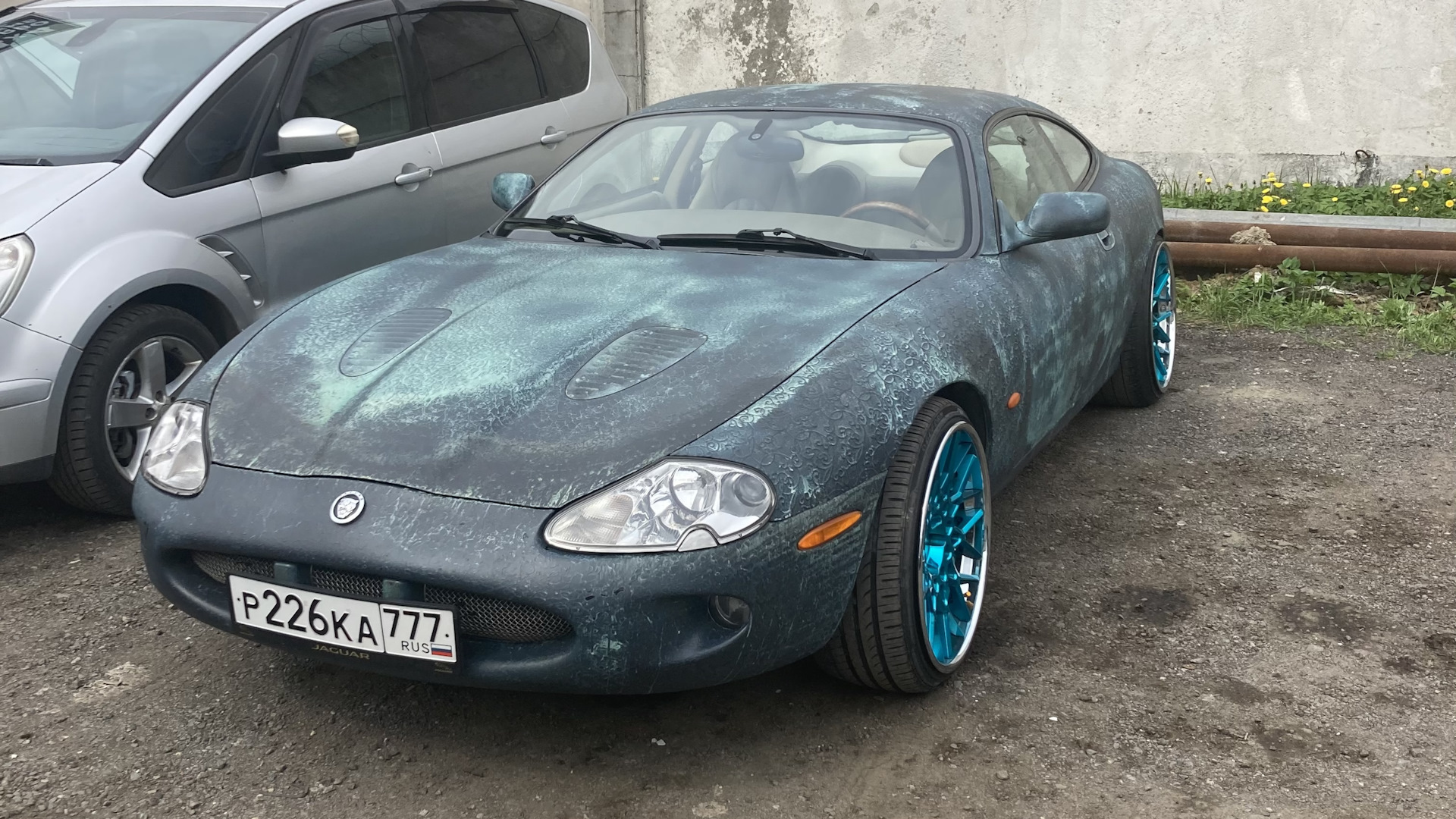 Jaguar XKR Mark 1 4.2 бензиновый 2000 | Морская фурия на DRIVE2