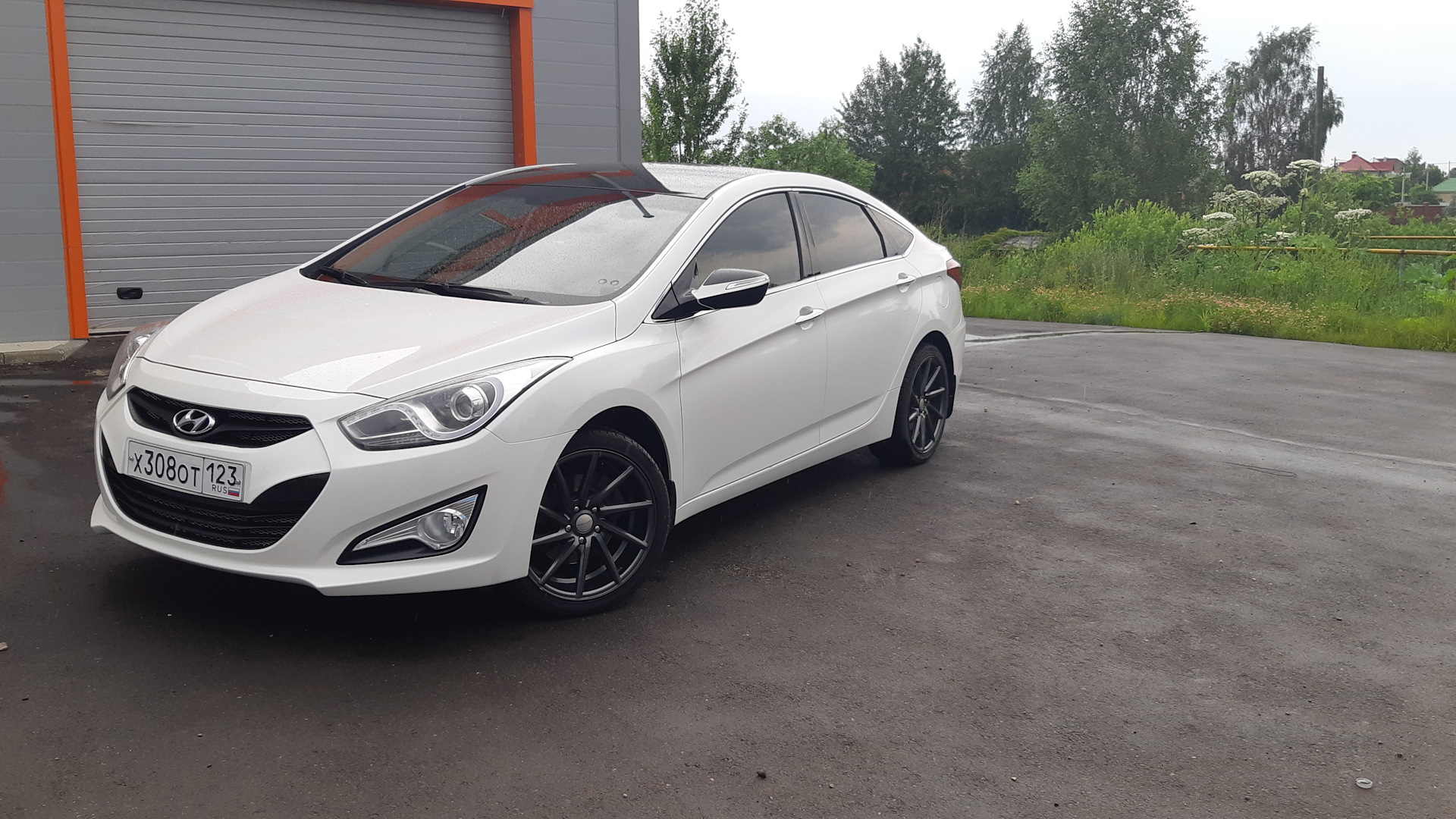 Hyundai i40 на дисках