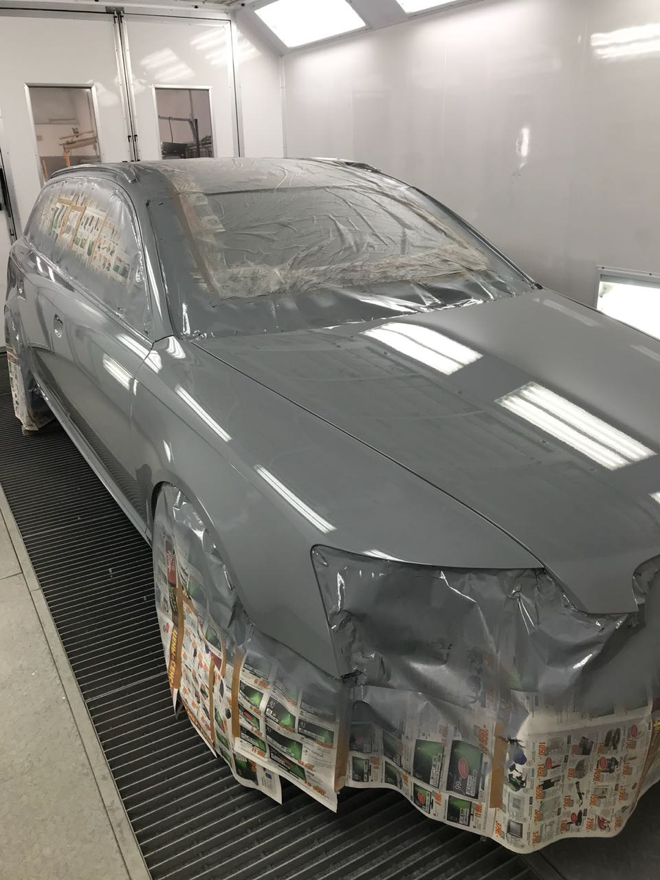 Фото в бортжурнале Audi A6 Avant (C6)