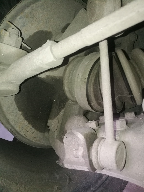 Плановое ТО, пыльник тормозов и потеет сальник( — Great Wall Hover, 2,4 ...