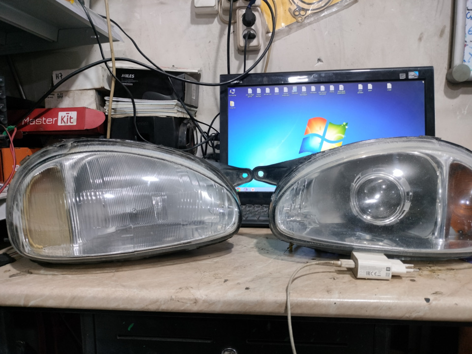 Всё тоже самое действие остаётся проделать с левой фарой) — Opel Corsa B