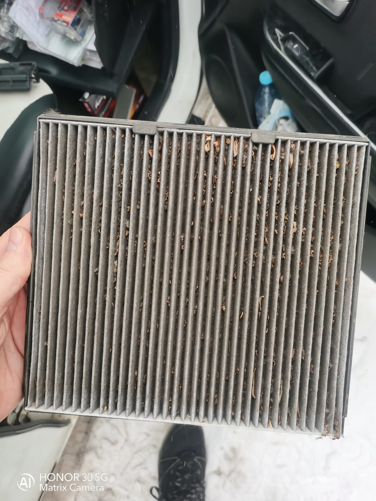 Замена салонного фильтра — KIA Rio (3G), 1,6 л, 2016 года | своими ...