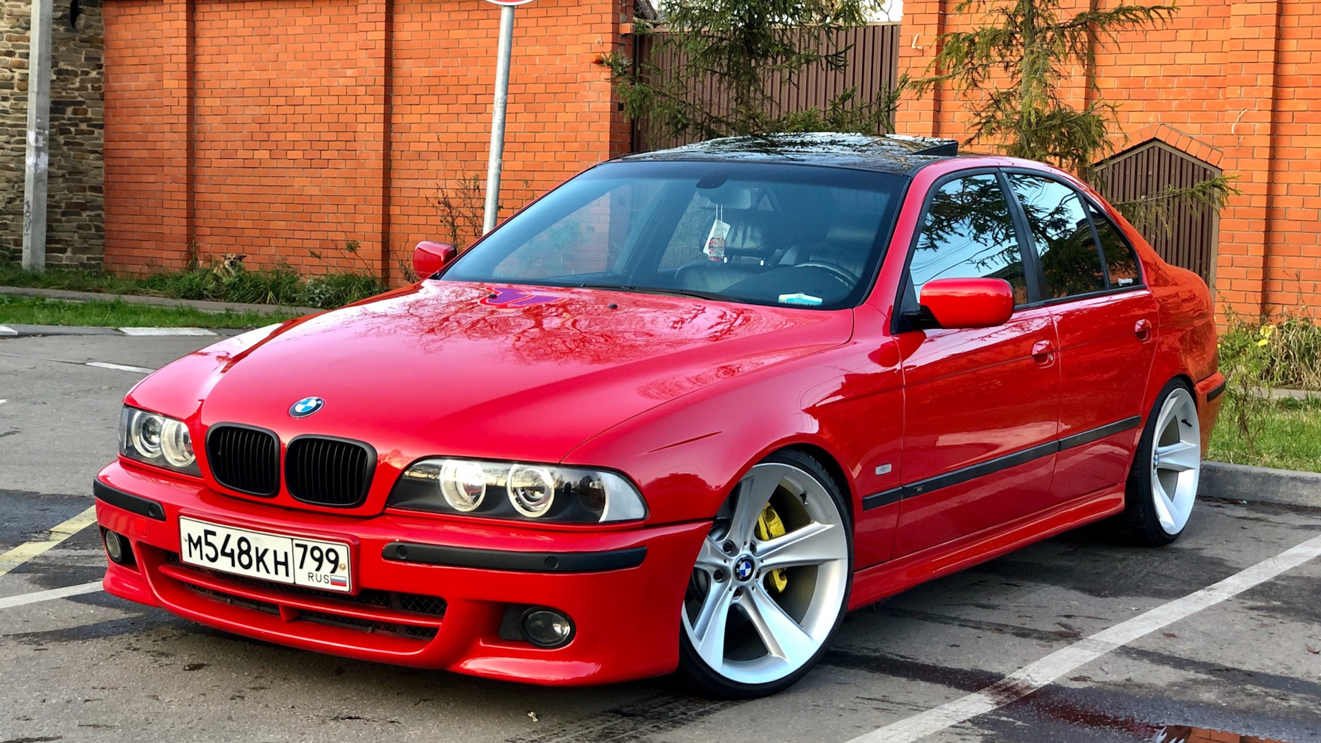 BMW 5 series (E39) 3.0 бензиновый 2001 | Ferrari Red на DRIVE2