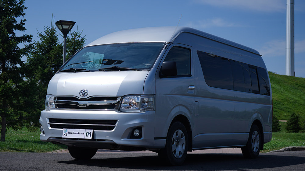 Toyota hiace картинка