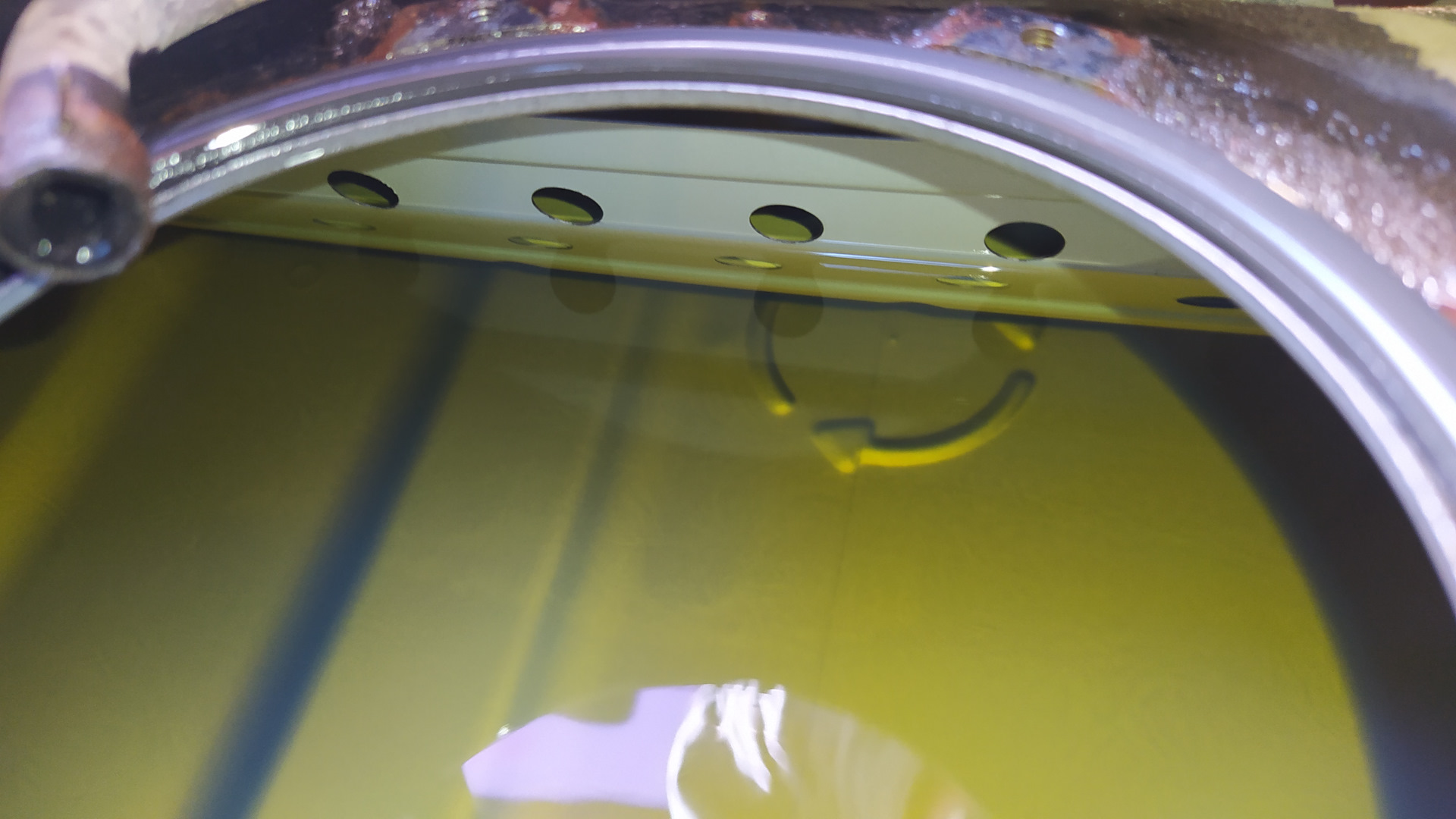 Замена топливных фильтров грубой, тонкой очистки. Замена бензонасоса ...