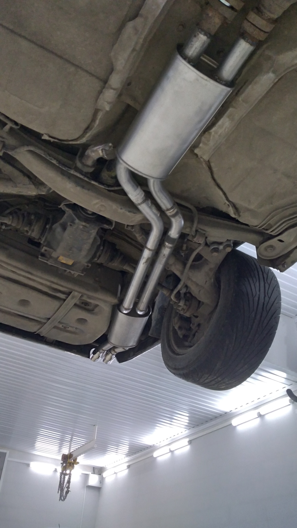 Фото в бортжурнале BMW 5 series (E34)