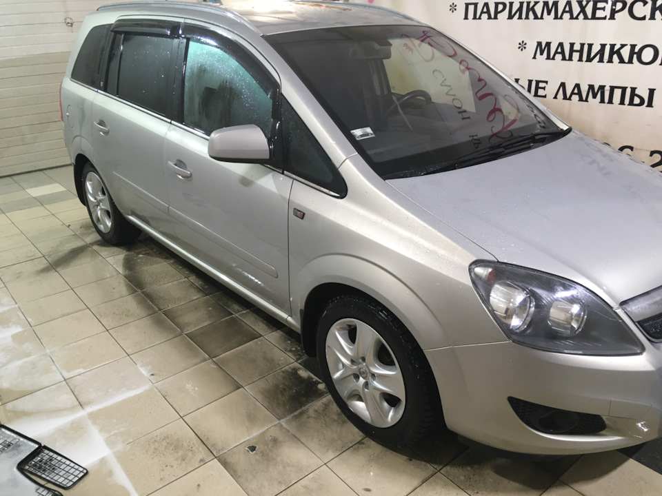 Фото в бортжурнале Opel Zafira B