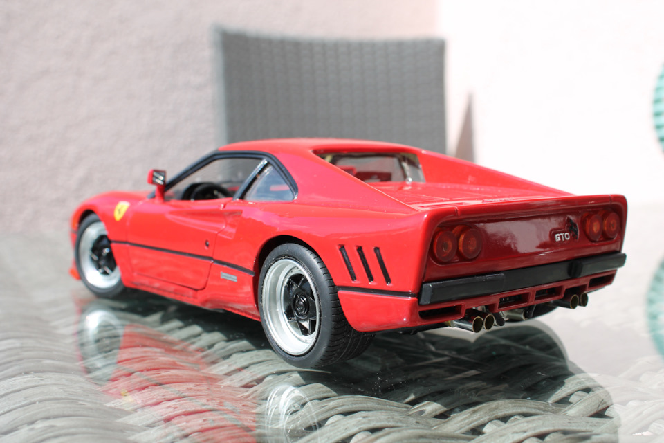 S フェラーリ FERRARI GTO Hot Wheels 1984 1:18 S フェラーリ FERRARI GTO Hot Wheels 1984 1:18