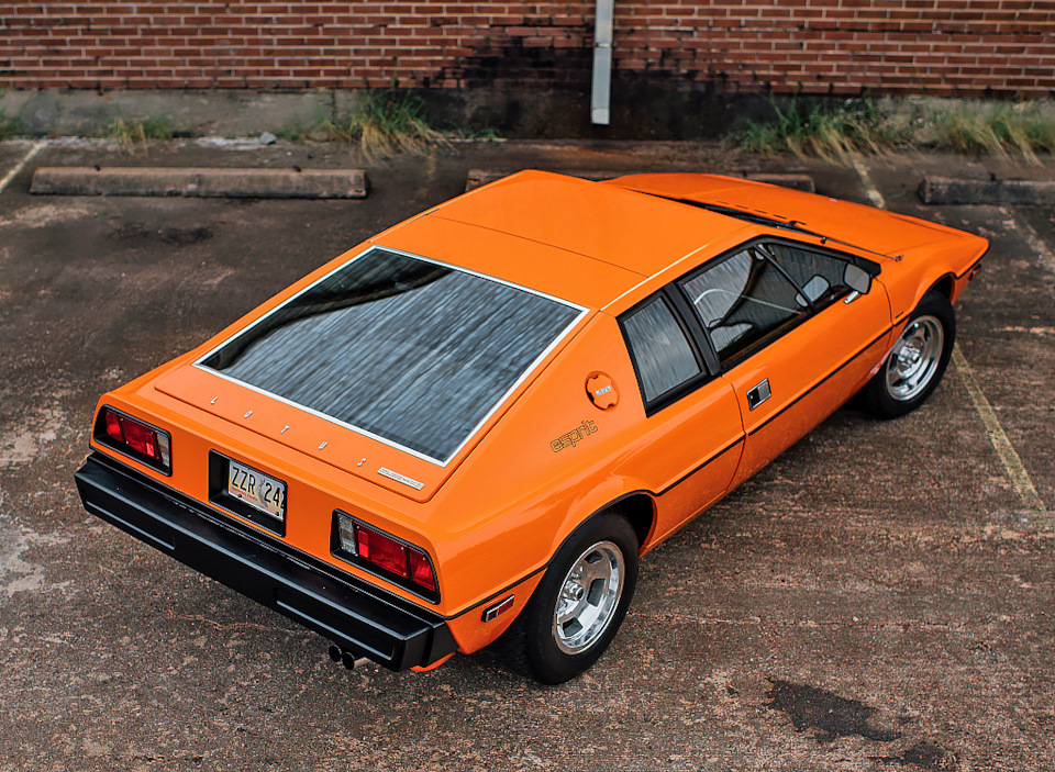 Что умел делать автомобиль джеймса бонда lotus esprit s1 в фильме ответ. Смотреть фото Что умел делать автомобиль джеймса бонда lotus esprit s1 в фильме ответ. Смотреть картинку Что умел делать автомобиль джеймса бонда lotus esprit s1 в фильме ответ. Картинка про Что умел делать автомобиль джеймса бонда lotus esprit s1 в фильме ответ. Фото Что умел делать автомобиль джеймса бонда lotus esprit s1 в фильме ответ