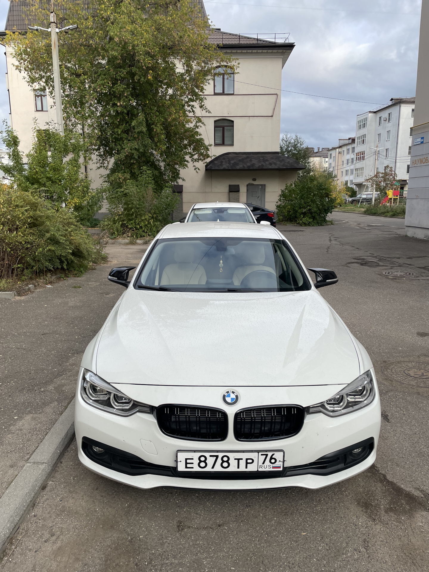 Черные ноздри — BMW 3 series (F30), 2 л, 2017 года | своими руками | DRIVE2