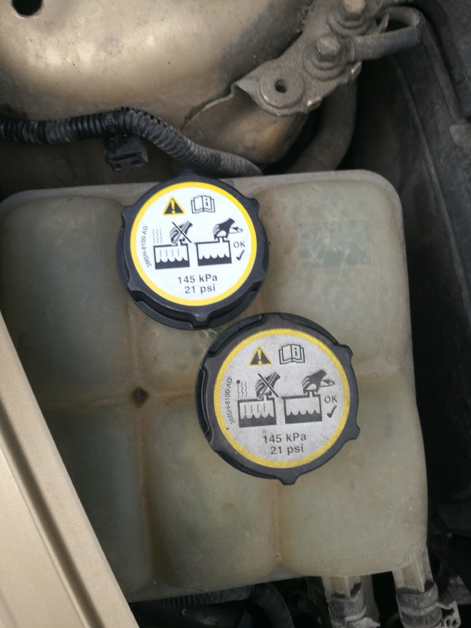 Фото в бортжурнале Volvo S40 (2G)