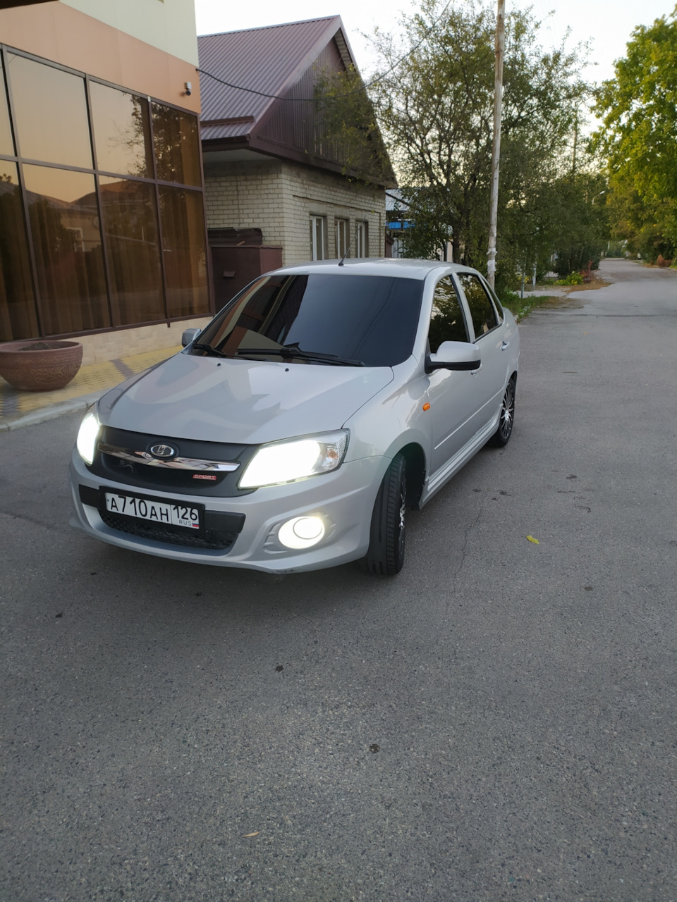 Lada Granta Sport тонированный