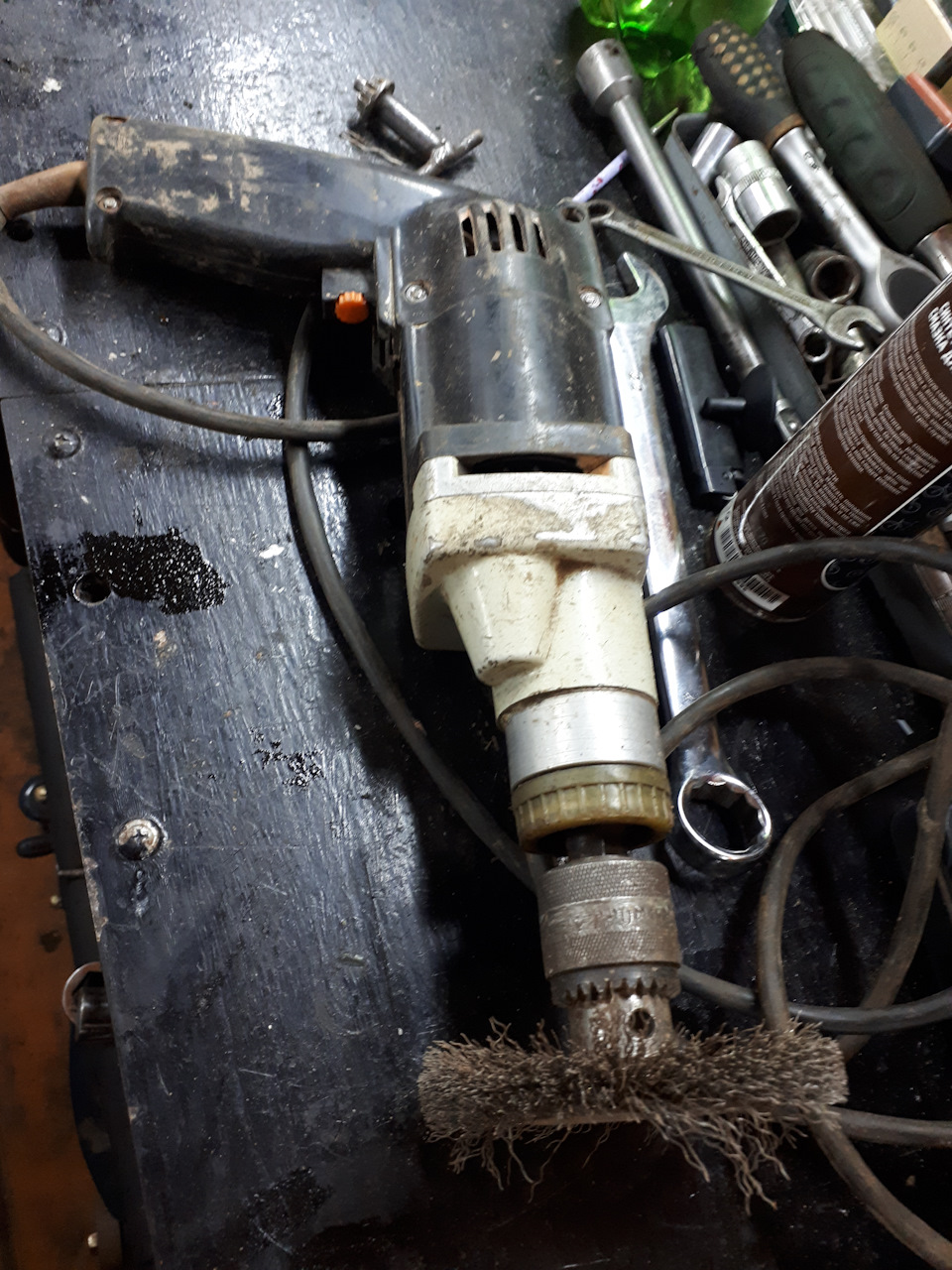 Дрель из прошлого) — Subaru Forester (SG). Запчасти на фото: EP200