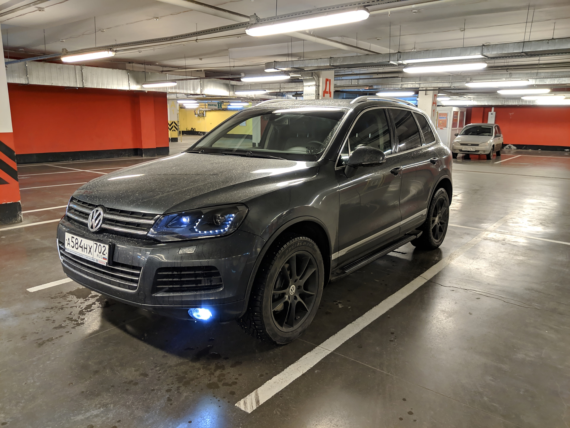 Volkswagen touareg nf edition x. 6. 6 белый. Touareg nf 3. 6.