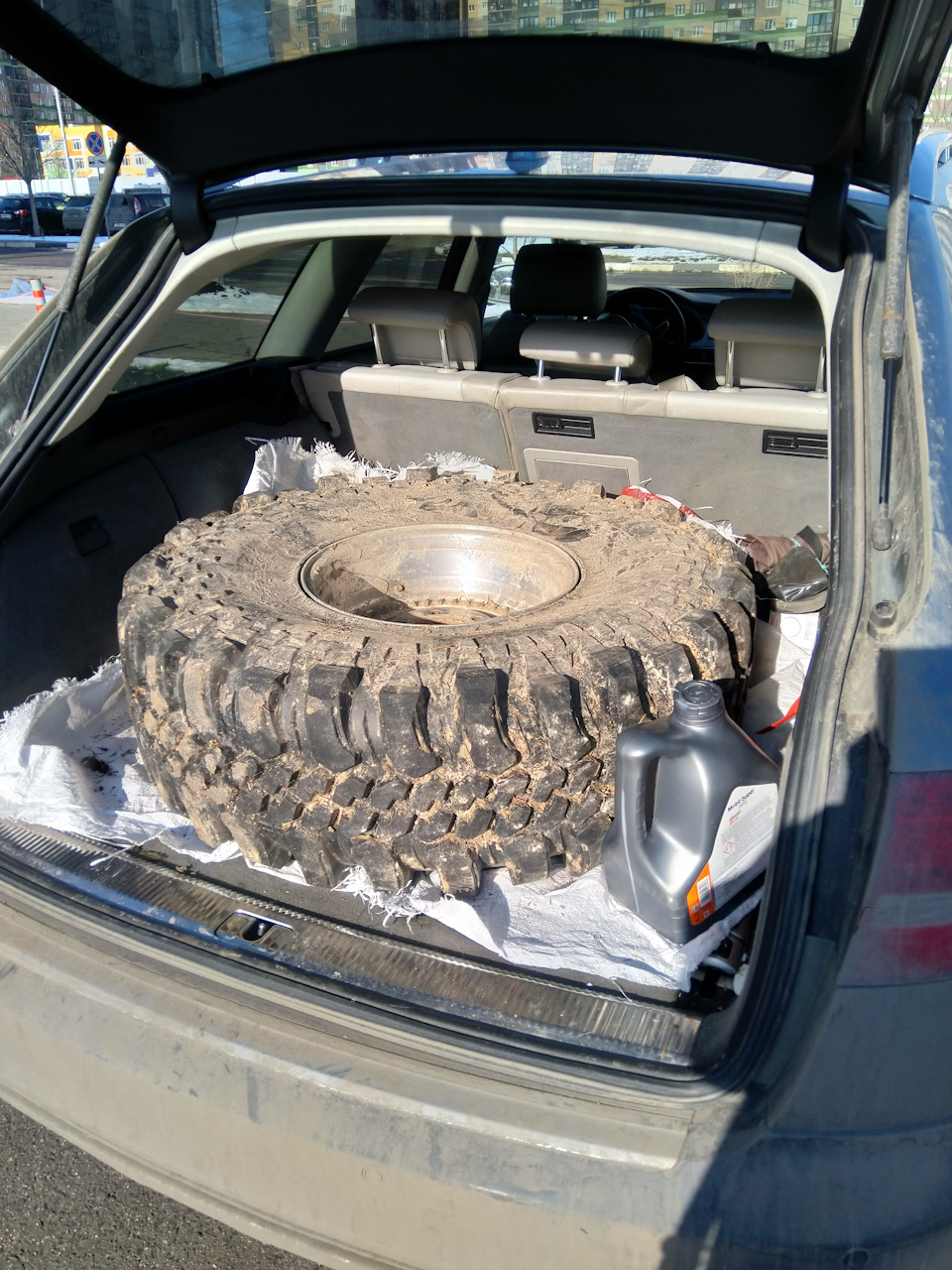 Боковой порез покрышки — Nissan Safari (Y60), 4,2 л, 1992 года ...