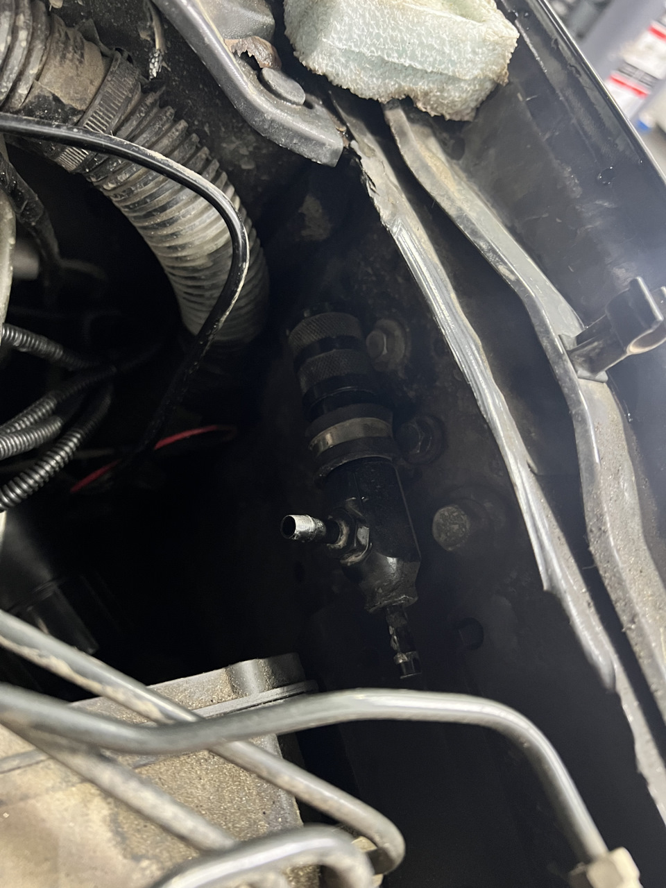 Соленоид турбины, подключение задней балки — Nissan Navara (2G), 2,5 л ...