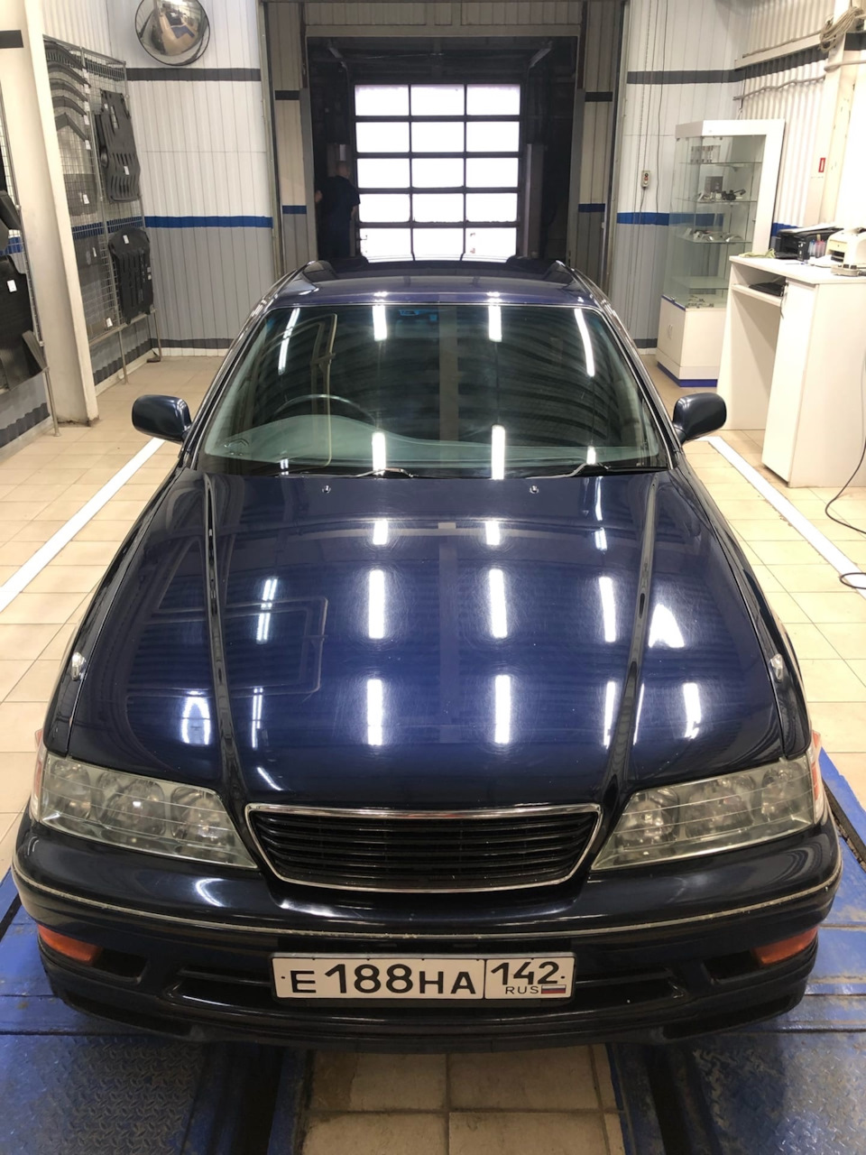 7. Покрытие кузова воском SOFT 99 и нанесение анти-дождя DETAIL. — Toyota  Mark II (100), 2,5 л, 1997 года | другое | DRIVE2