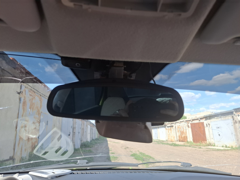 Зеркало заднего вида салонное с автозатемнением часть 2 — Lada Vesta ...