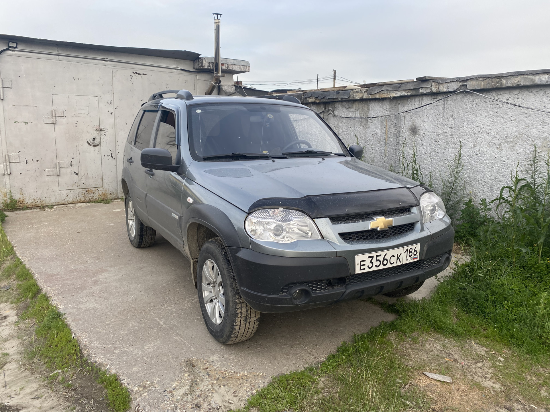 Chevrolet Niva GLX