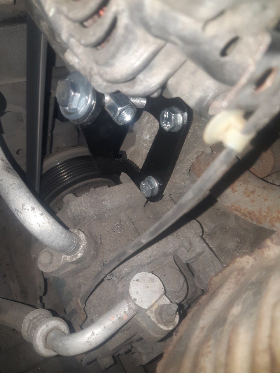 Механический натяжитель ремня — Honda Civic 4D (8G), 1,8 л, 2008 года ...