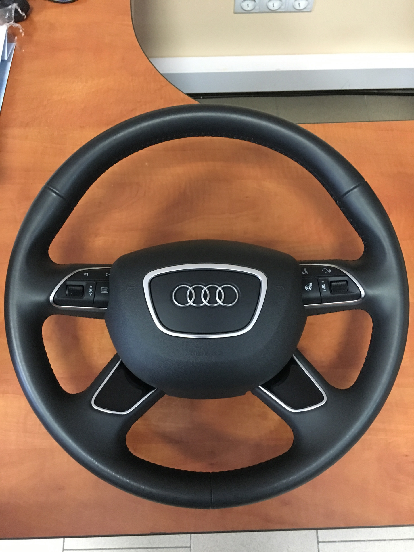 Руль audi. Руль Audi a6 c7. Руль Ауди а6 2018. Руль Ауди a72g. Audi a6 2021 руль.