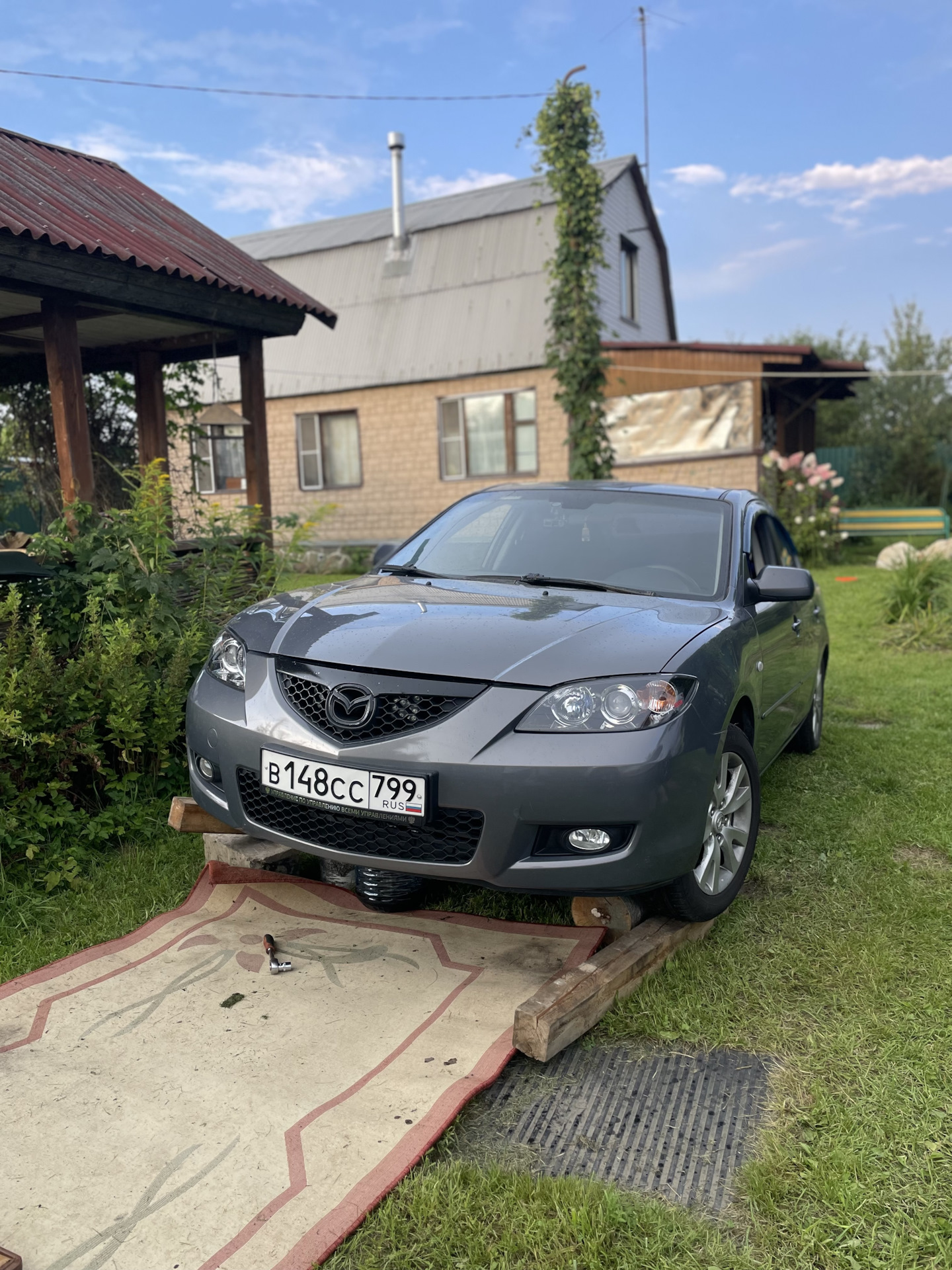 Замена поддона двигателя🥸 — Mazda 3 (1G) BK, 1,6 л, 2007 года | своими  руками | DRIVE2