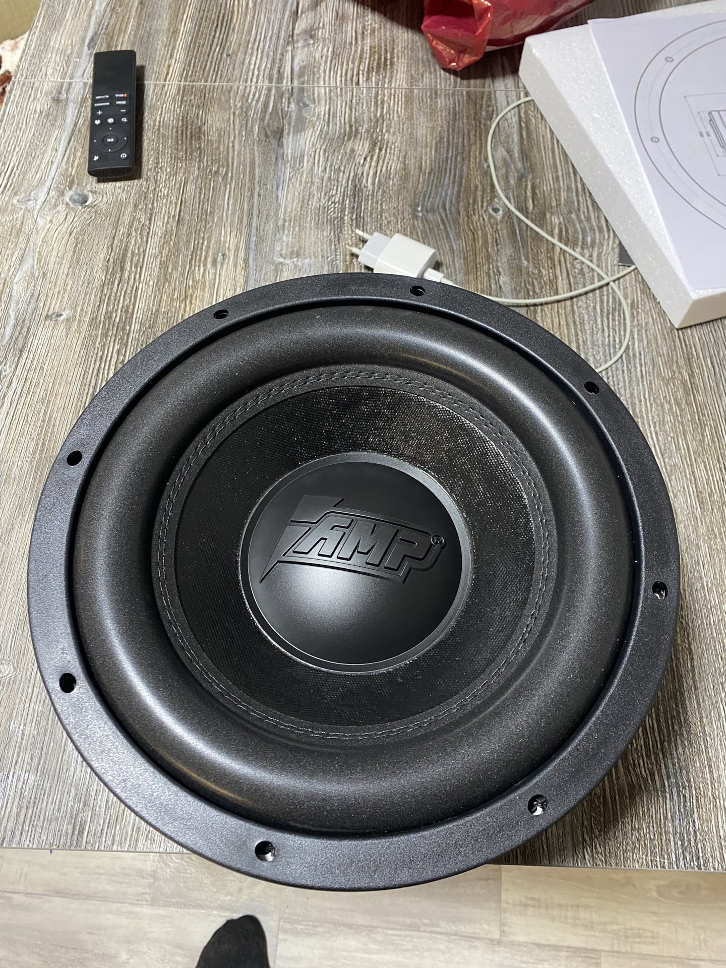 Короб для amp mass 500 12d2