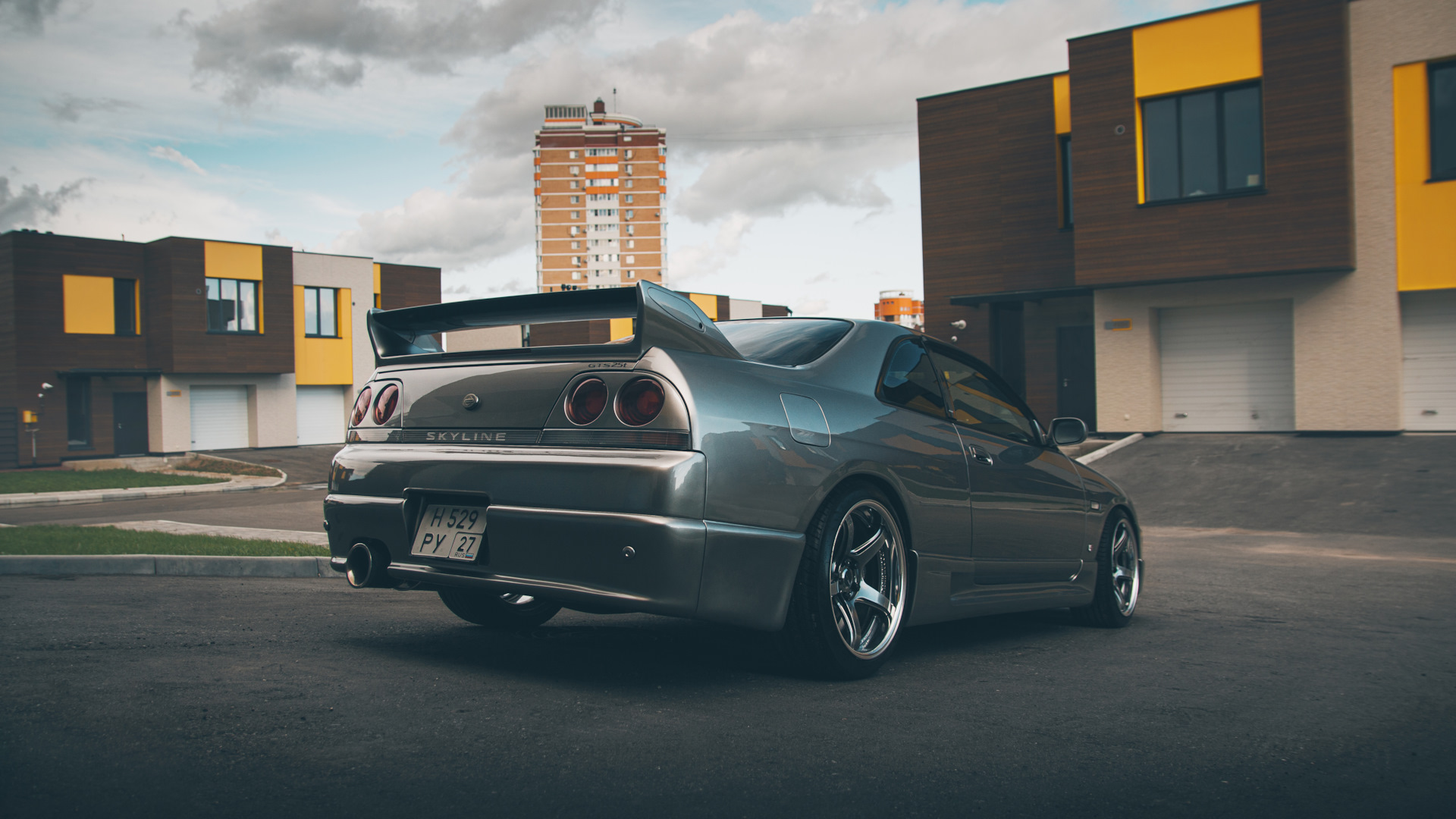 Nissan Skyline r33 РІРёРЅРёР» SSR