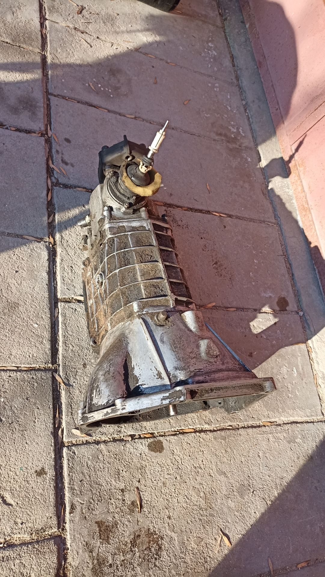 Замена подшипника первичного вала Нива — Lada 4x4 3D, 1,7 л, 2001 года ...