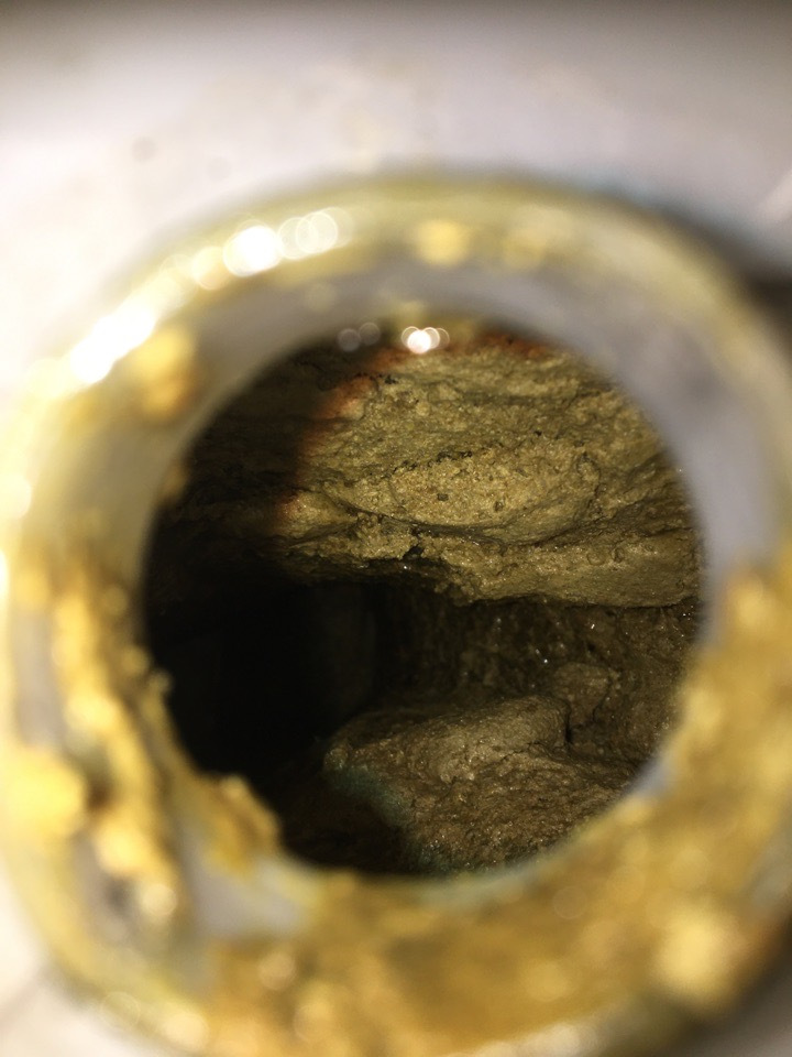 Засохшая эмульсия в расширительном бачке — Honda Legend (KB), 3,5 л ...