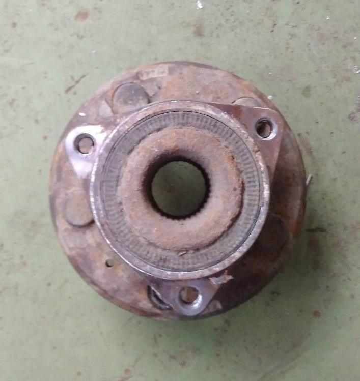 Это жу-жу — не с спроста, или почему "съело" резину… — Cadillac CTS ...