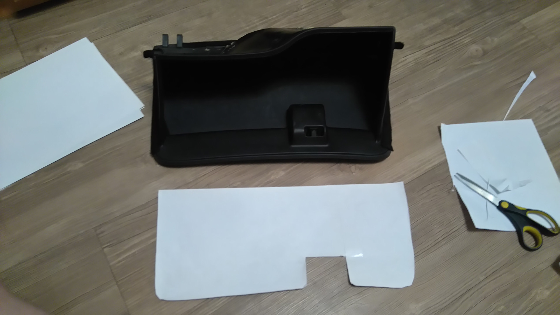 Свежая запчасть — Dodge Caravan III, 3,8 л, 1996 года | кузовной ремонт ...