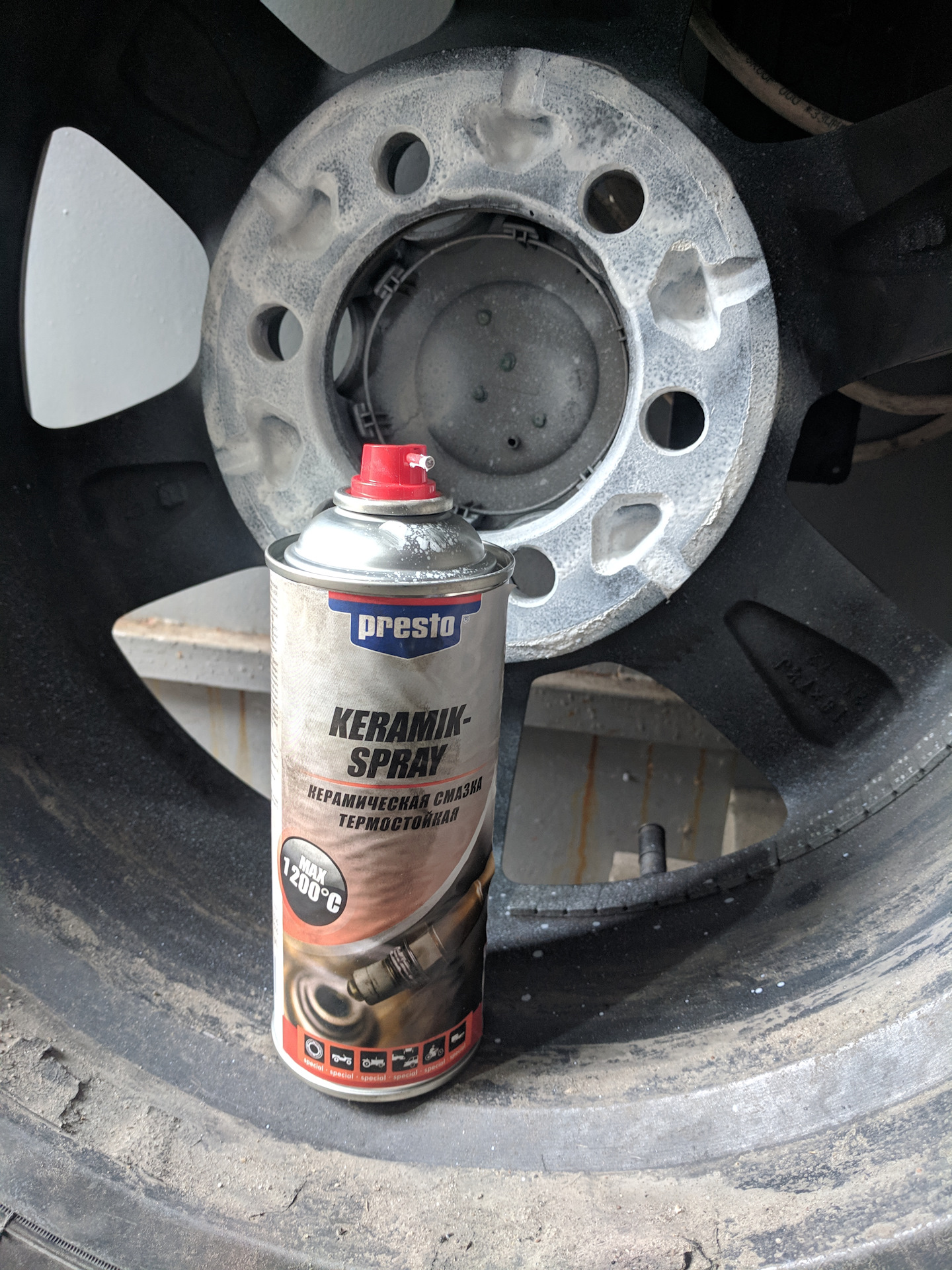 смазка керамическая permatex ceramic extreme brake parts lubricant. керамическая смазка для тормозных дисков. смазка для поршня суппорта тормозов permatex. диски тормоза со смазкой. смазка аэрозоль поршня суппорта.
