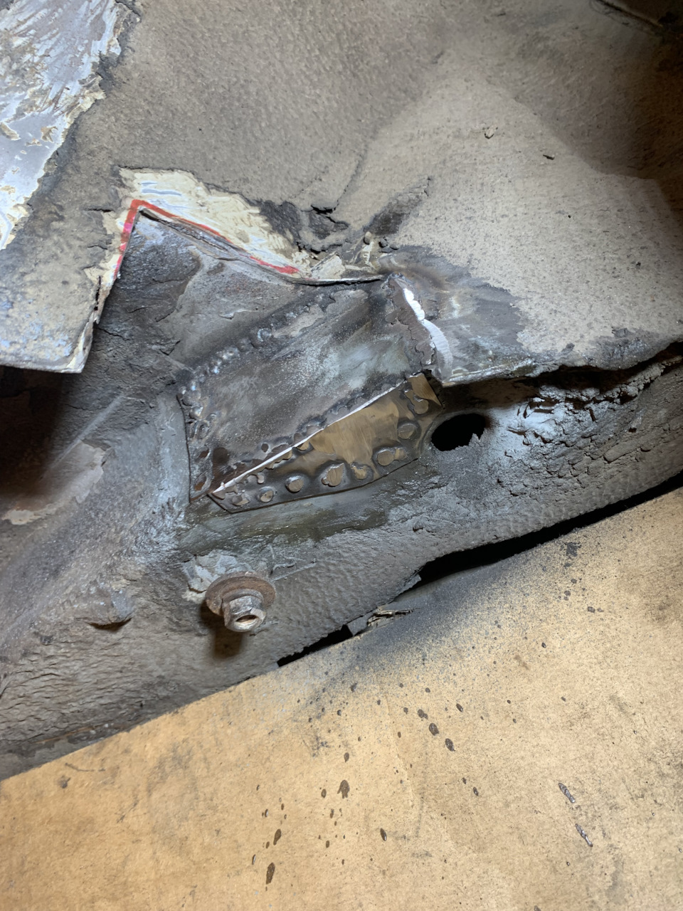 Ремонт заднего лонжерона и арки — Lada 2115, 1,6 л, 2008 года ...