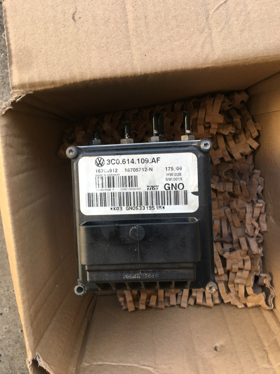 Passat B6 ABS замена электронной части блока АБС кодировка проблемы ...