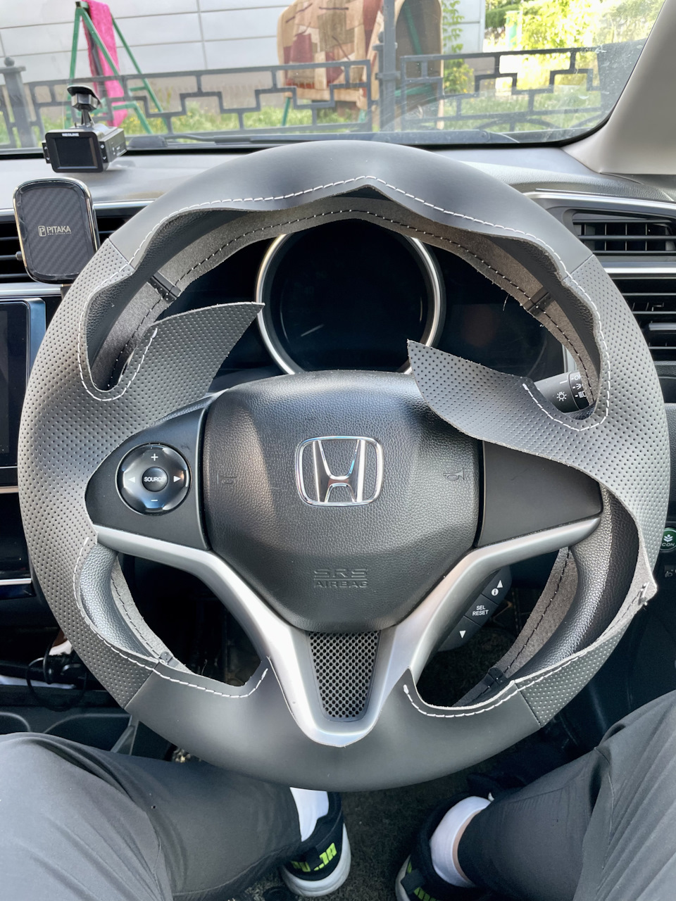 Обшивка руля кожей — Honda Fit (3G), 1,5 л, 2014 года | своими руками |  DRIVE2