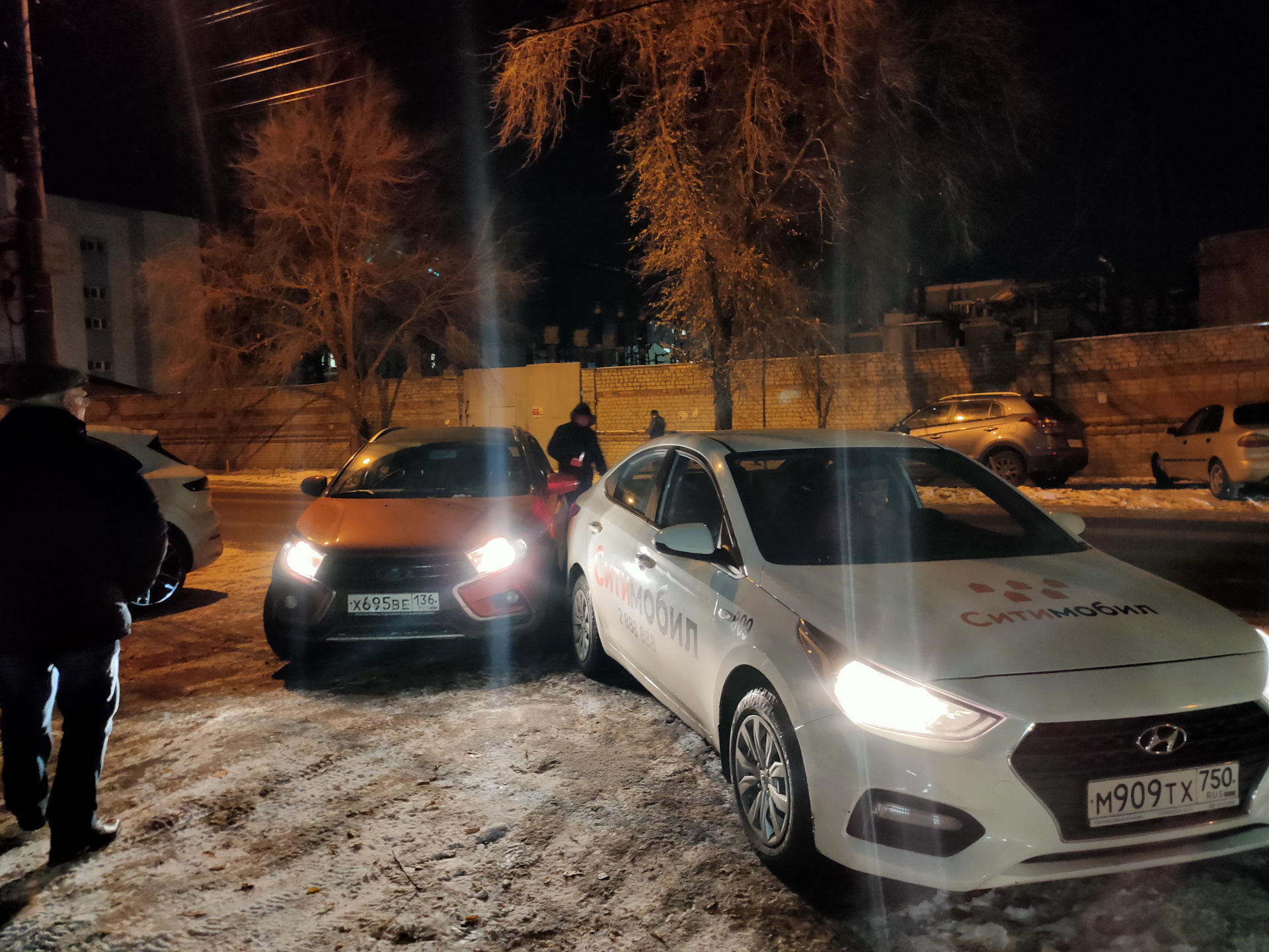 Мега ДТП с такси\" Ситимобиль\" — Lada Vesta SW Cross (1G), 1,6 л, 2018 ...