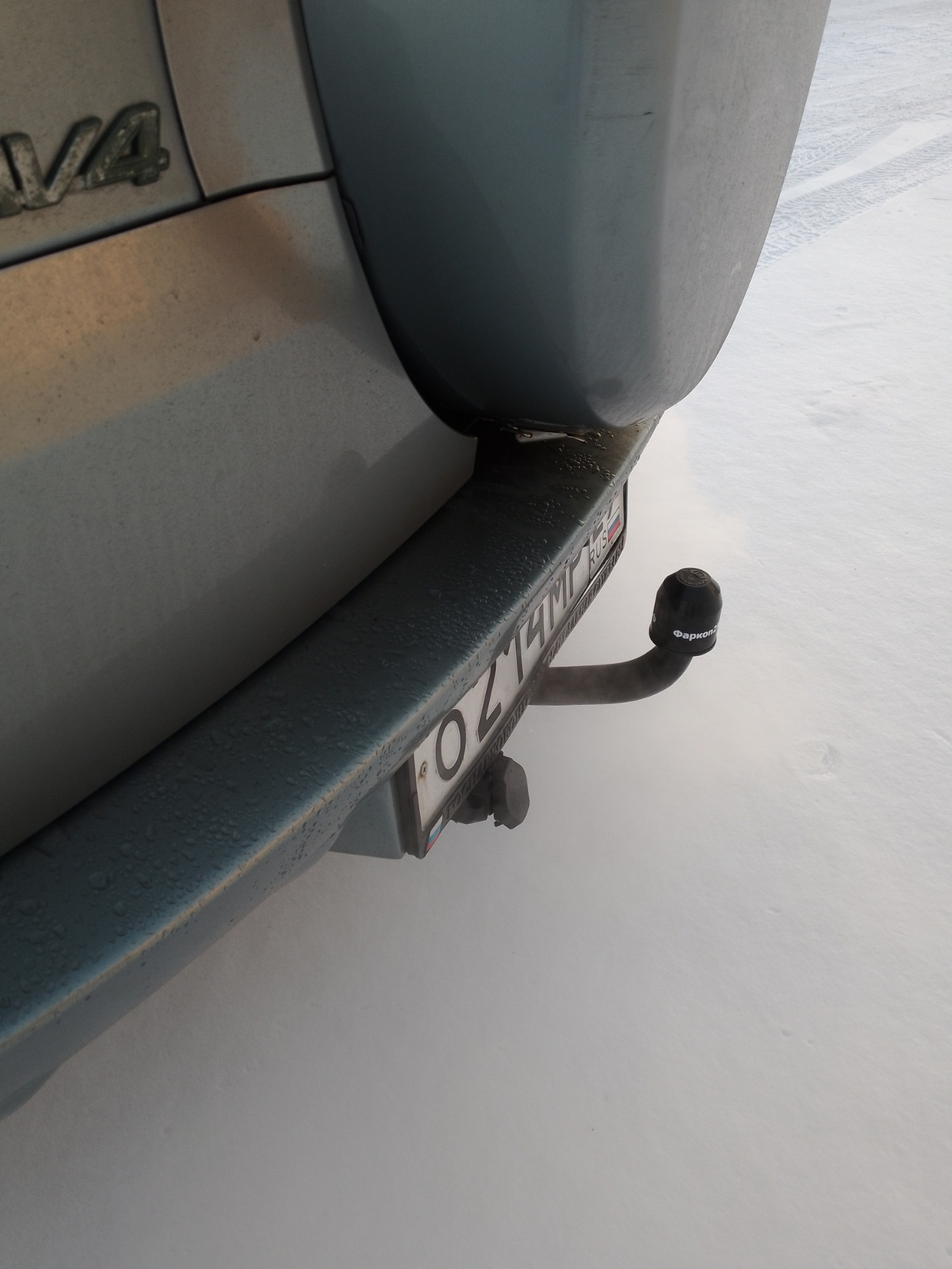 Фаркоп/Прицеп. — Toyota RAV4 (III), 2 л, 2007 года | просто так | DRIVE2