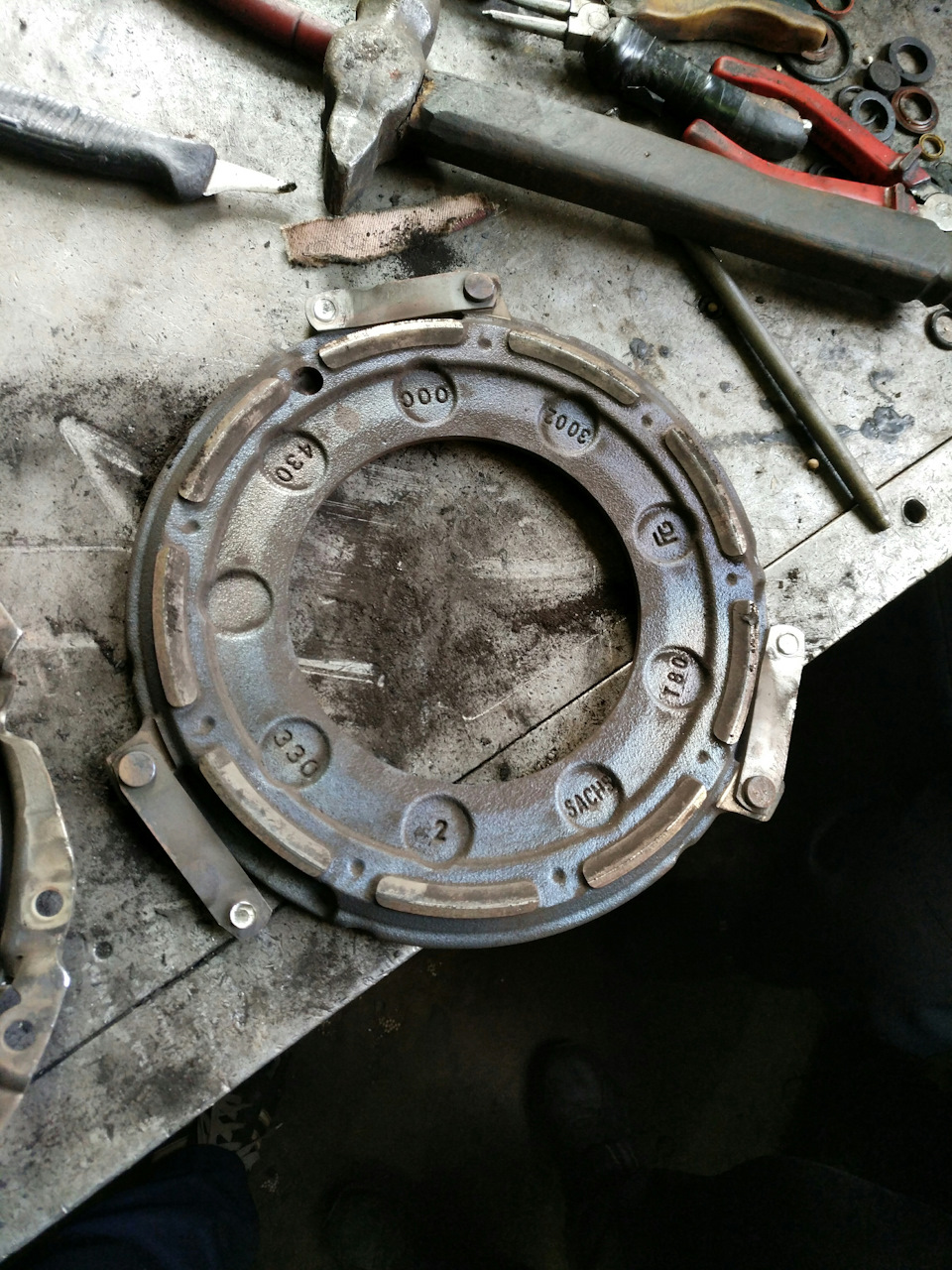 Нажимной диск — Chevrolet Captiva (1G)