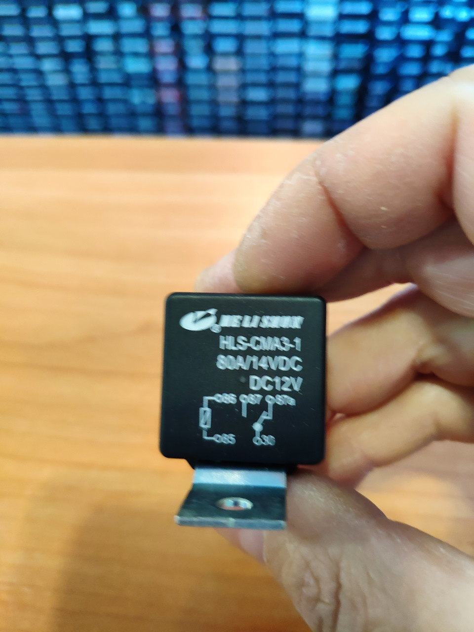 Подключение подогрева лобового стекла — Ford Transit Connect, 1,6 л ...