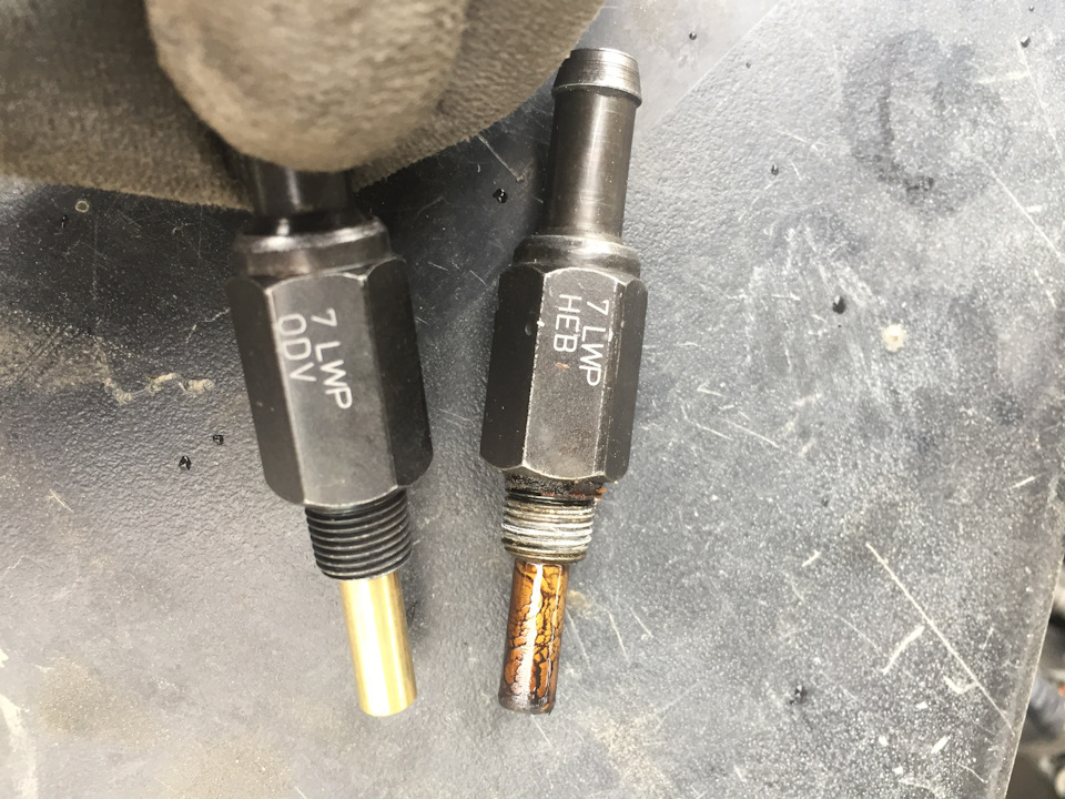 Передние сайленты — Toyota Camry (XV50), 2,5 л., 2012 года | своими ...