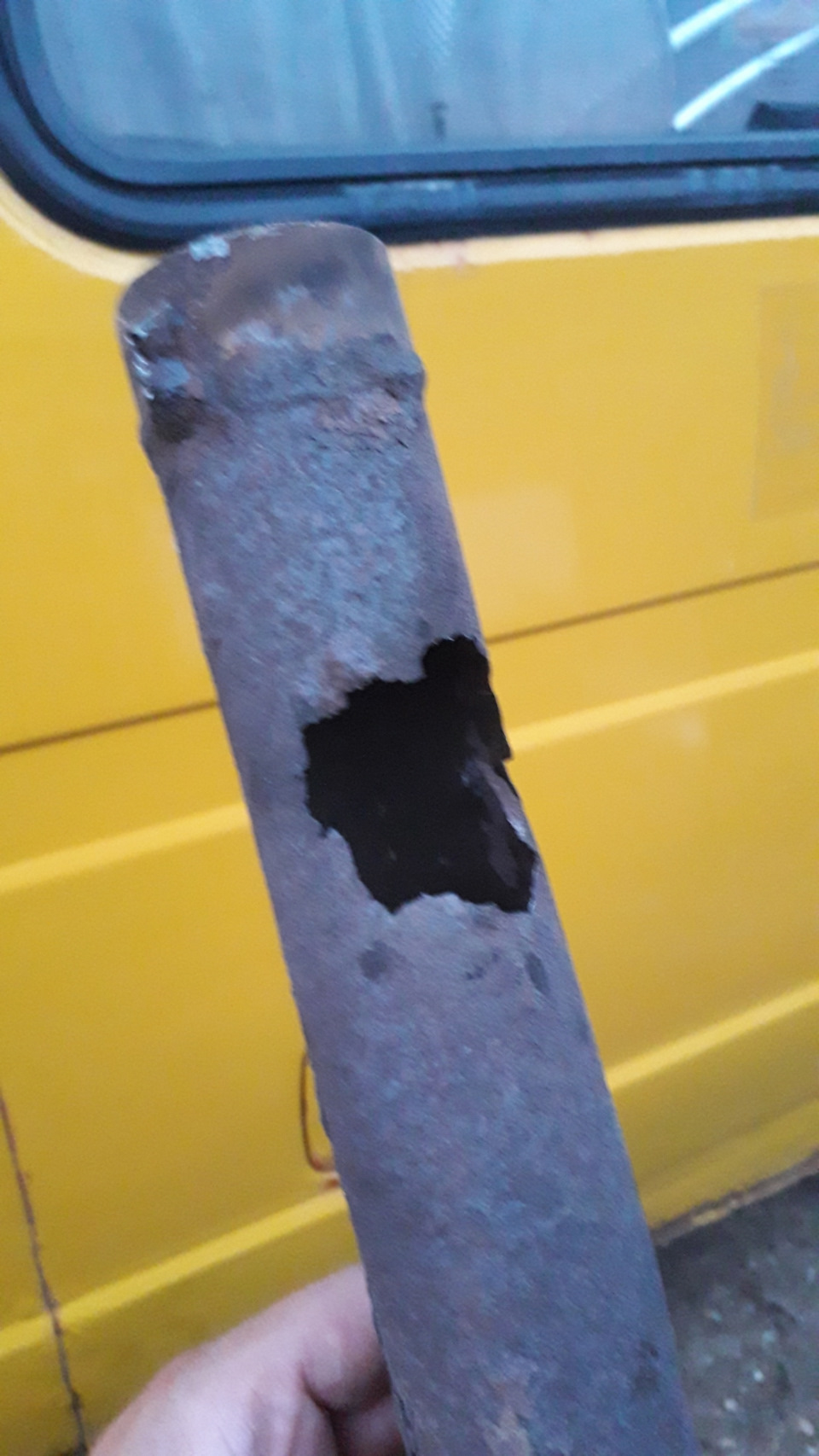 Развалился выхлоп — ГАЗ Газель, 2,4 л., 2006 года | своими руками | DRIVE2