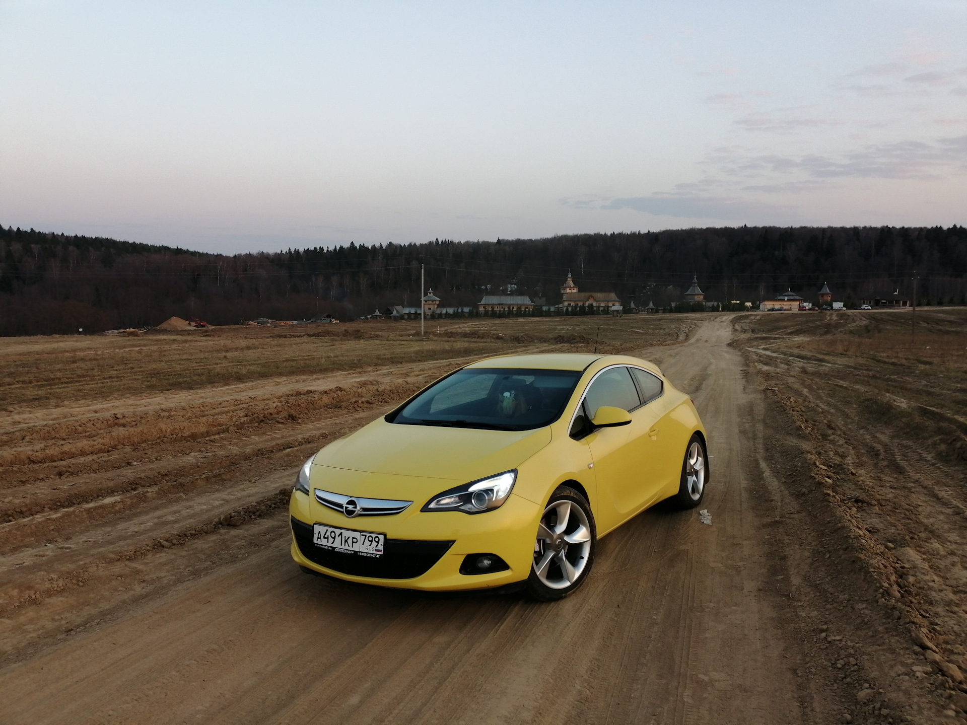 Astra gtc. Opel Astra GTC. Opel Astra GTC 1.4. Опель Astra j GTC. Opel Astra GTC 4к.