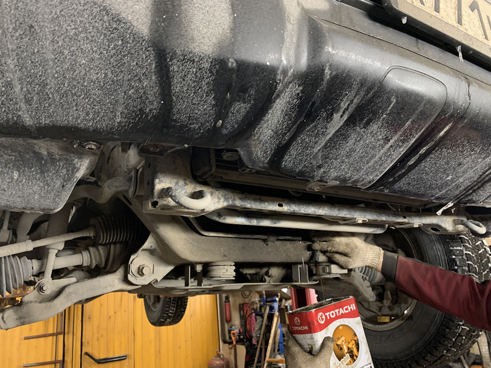 Замена лампочек в туманках! — Lada 2114, 1,6 л, 2010 года | расходники ...