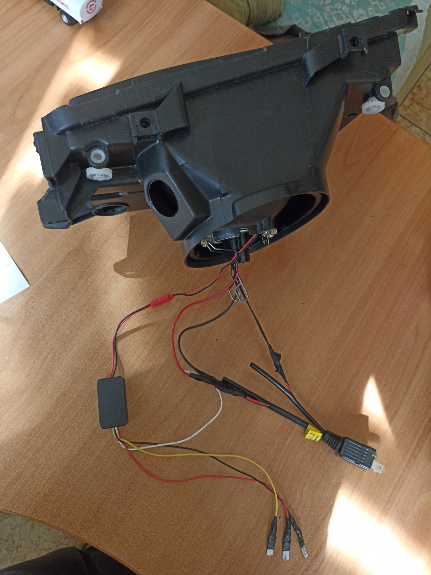 Линзы в фары Ауди 80 б3 — Audi 80 (B3), 1,8 л, 1990 года | тюнинг | DRIVE2